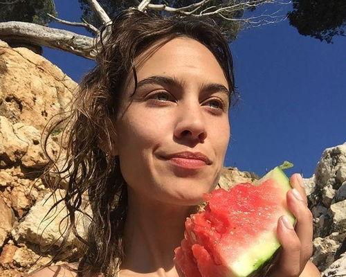 娱乐圈吃瓜图片素材视频,吃瓜图片素材视频大曝光！  第1张